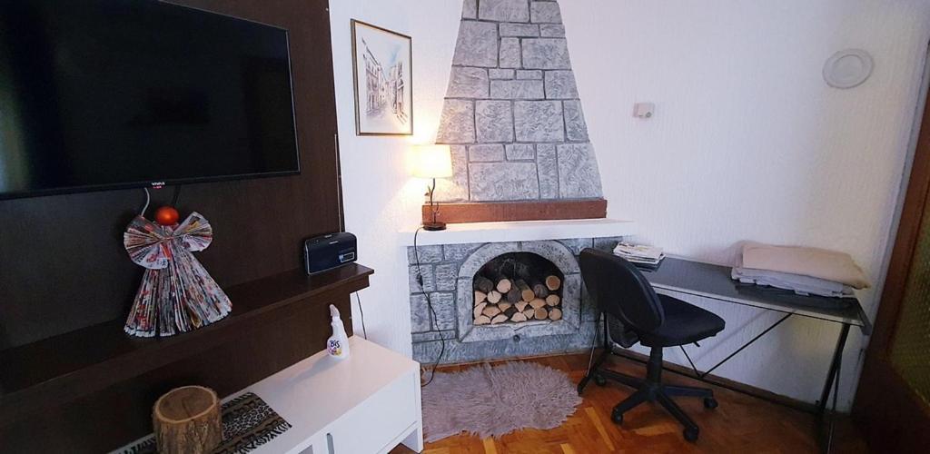 Apartman Ksenija Ðakovo Exteriör bild